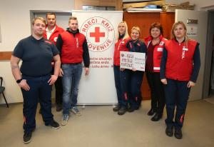 DONACIJA DEKLICI KAJI 01 FOTO LJUBO VUKELIČ